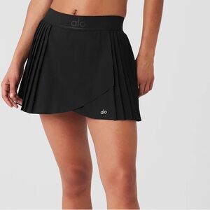 Black Alo Yoga Aces Tennis Skort, Size L